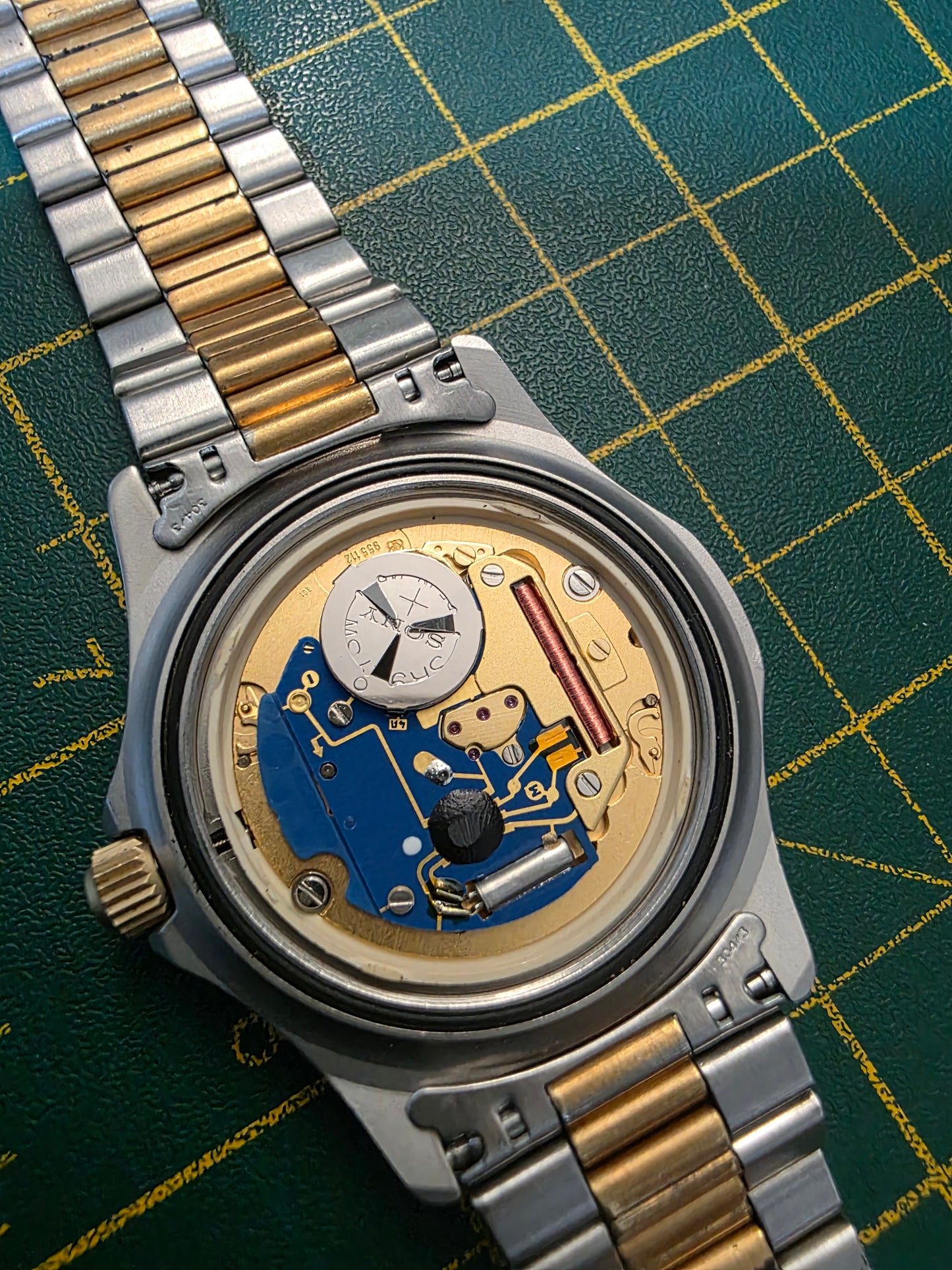 TAG Heuer 2000, Two Tone 974.006 (quartz 38mm)
