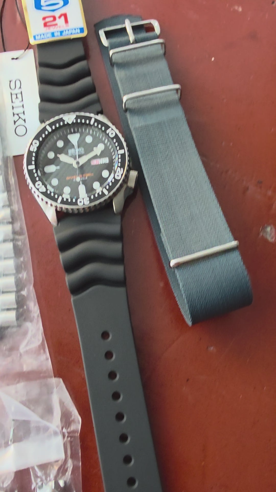 Seiko SKX007 JDM Version *NOS – AKIO Watches ®
