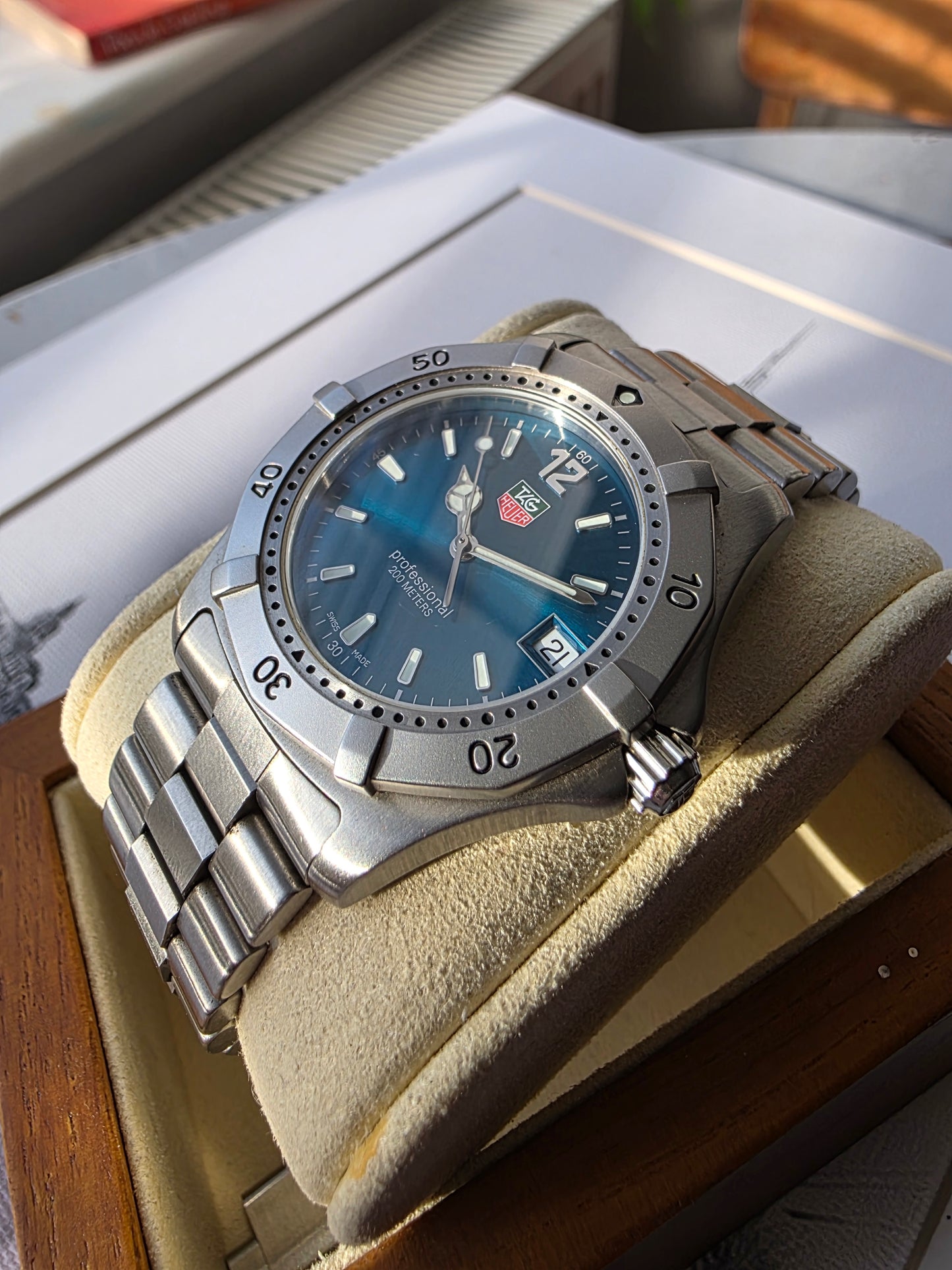 TAG Heuer WK1119-0 – 2000 Series Professional Quartz Diver – Rare Green Dial