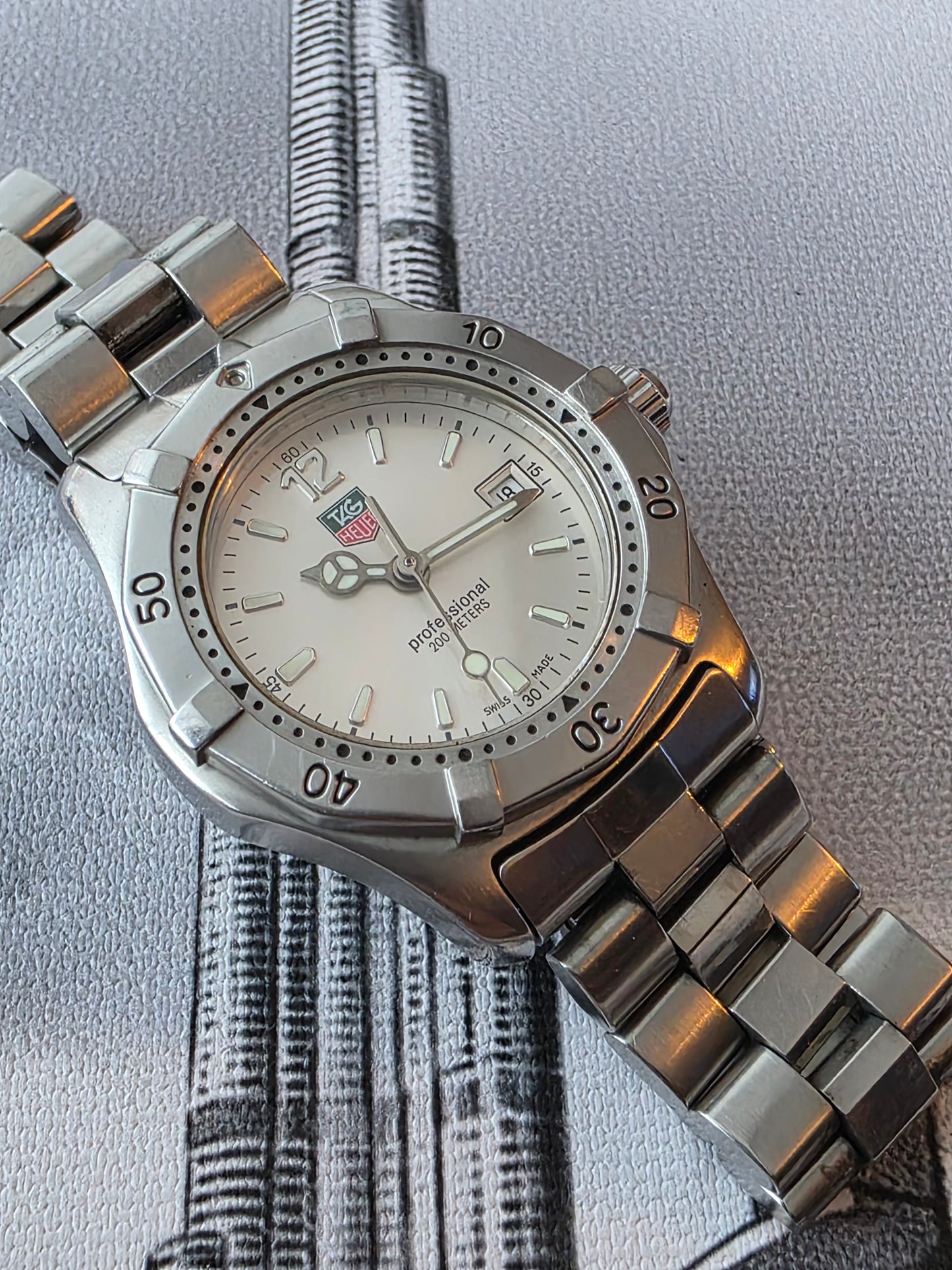 TAG Heuer WK1312 – Ladies 2000 Series Quartz Watch – Box & Papers