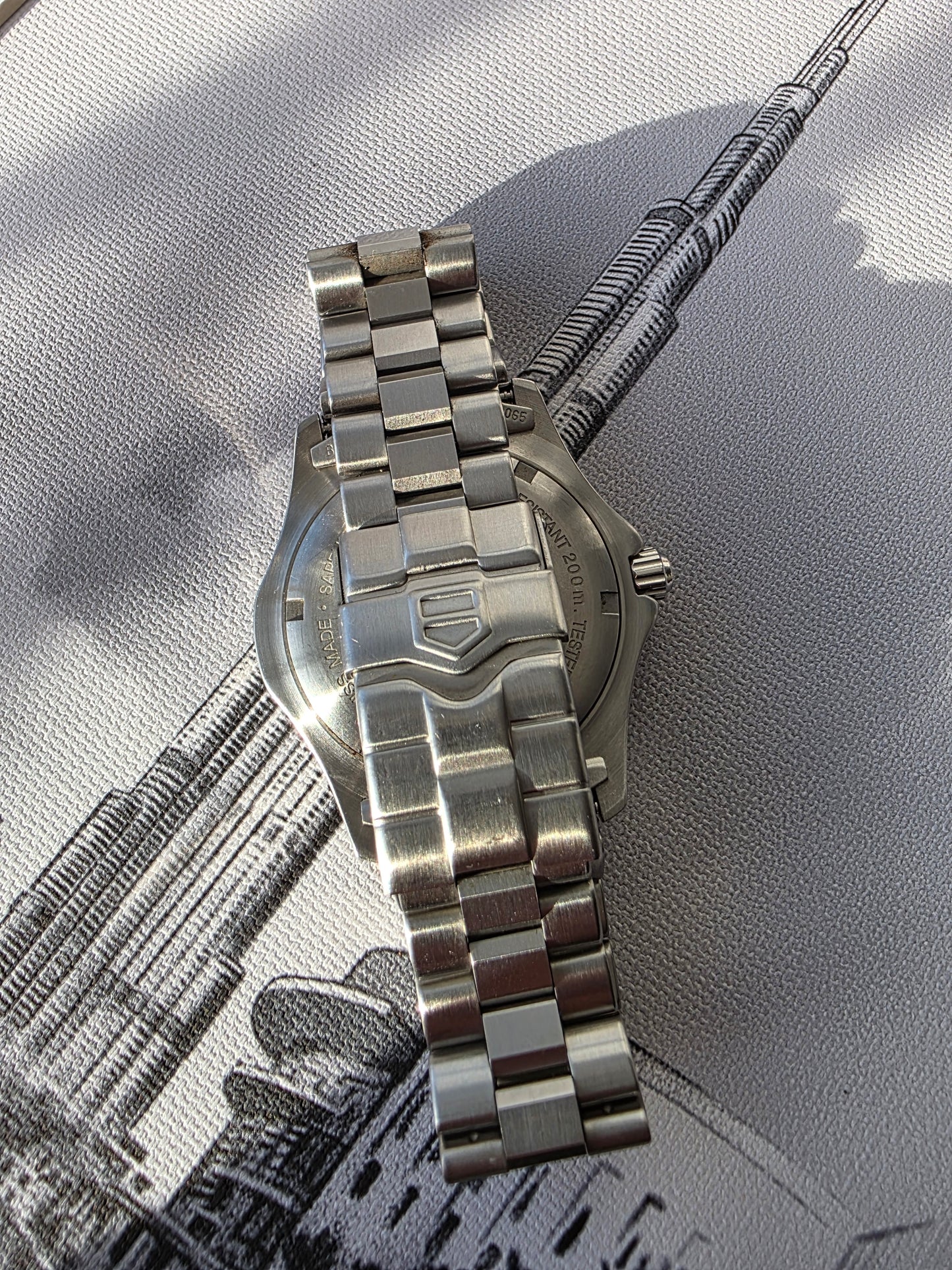 TAG Heuer WK1119-0 – 2000 Series Professional Quartz Diver – Rare Green Dial