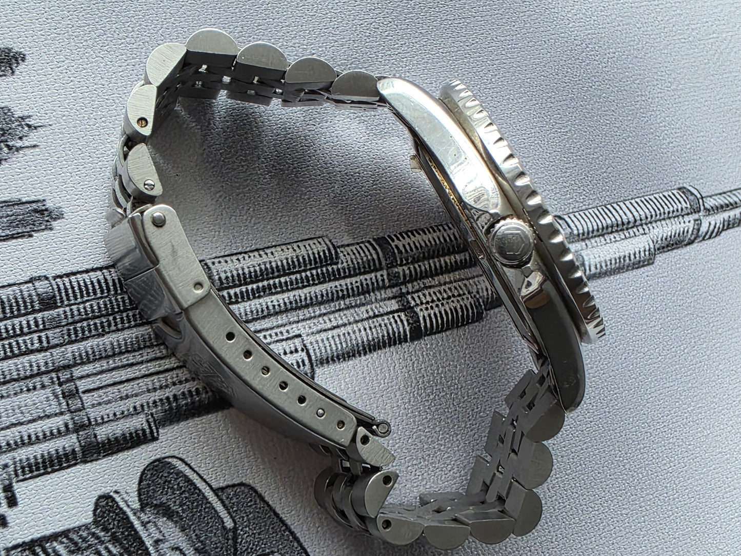 TAG Heuer 1000 980.013N